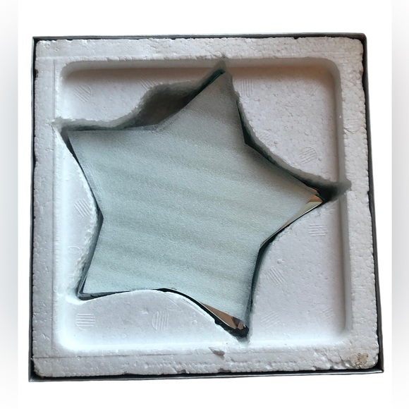 Crate&Barrel Mirrored‎ Star Coasters, Pack of 4, Original Packaging NWOT - Picture 6 of 8